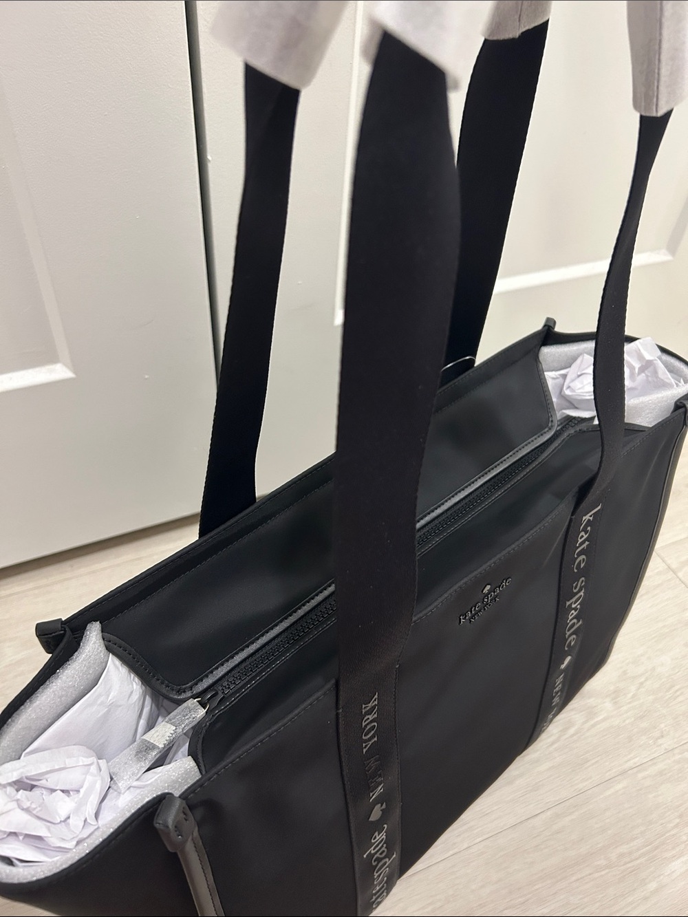 Kate Spade (NWT) Kip Canvas Large Tote Bag in Black - Picture 10 of 15